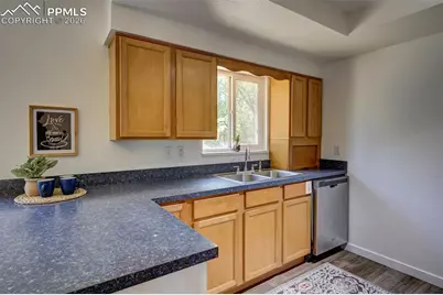 652 Squire Street, Colorado Springs, CO 80911 - Photo 11