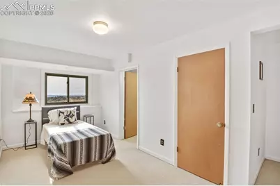 1595 Oak Hills Drive, Colorado Springs, CO 80919 - Photo 33