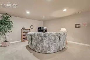 6137 Cumbre Vista Wy, Colorado Springs, CO 80924 - Photo 23