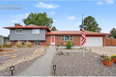 2110 Greenwich Circle, Colorado Springs, CO 80909 - Photo 3