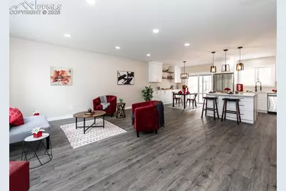 1021 Pioneer Lane, Colorado Springs, CO 80904 - Photo 5