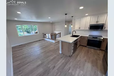 1307 Hartford Street, Colorado Springs, CO 80906 - Photo 13