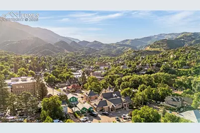 105 Pawnee Avenue, Manitou Springs, CO 80829 - Photo 35