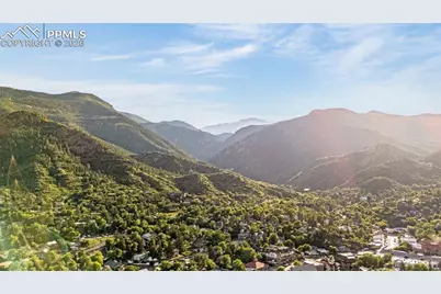 105 Pawnee Avenue, Manitou Springs, CO 80829 - Photo 39