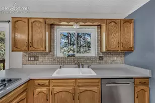 1928 Brookdale Dr, Colorado Springs, CO 80918 - Photo 11