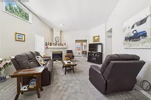 860 Loma Point, Colorado Springs, CO 80906 - Photo 17