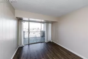 411 Lakewood Circle, Colorado Springs, CO 80910 - Photo 19