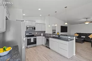 1196 E Purcell Pl, Pueblo, CO 81007 - Photo 11