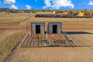 1196 E Purcell Pl, Pueblo, CO 81007 - Photo 23