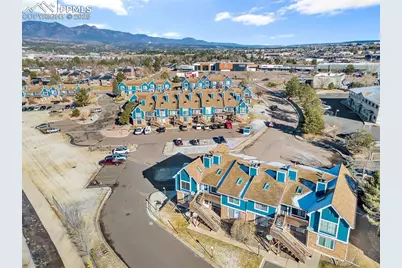 6272 Village Lane, Colorado Springs, CO 80918 - Photo 13