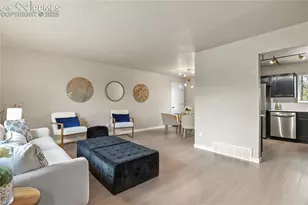 921 Holmes Dr, Colorado Springs, CO 80909 - Photo 3