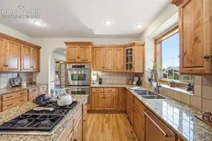 17255 Lamplight Dr, Monument, CO 80132 - Photo 7