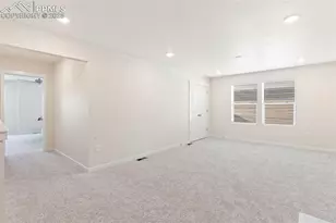 8246 Nutterbutter Pt, Colorado Springs, CO 80925 - Photo 17