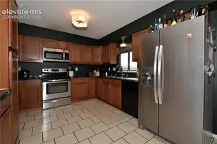 4885 Hunters Run, Colorado Springs, CO 80911 - Photo 9