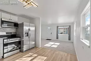 1116 Bennett Ave, Colorado Springs, CO 80909 - Photo 11