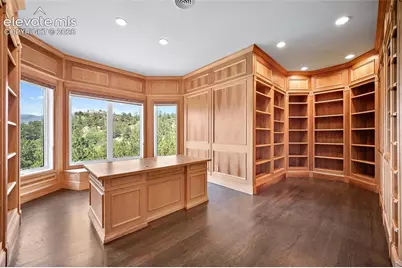 6230 Spurwood Drive, Colorado Springs, CO 80918 - Photo 23