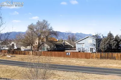 921 N Candlestar Loop, Fountain, CO 80817 - Photo 19