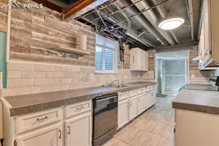 2409 N Wahsatch Ave, Colorado Springs, CO 80907 - Photo 23