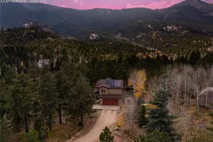 320 Hilton Rd, Manitou Springs, CO 80829 - Photo 3