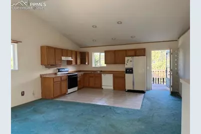 523 Spruce Lake Drive, Divide, CO 80814 - Photo 3