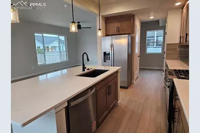 8265 Willey Picket Drive, Colorado Springs, CO 80908 - Photo 9