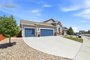 9777 Porch Swing Ln, Peyton, CO 80831 - Photo 35
