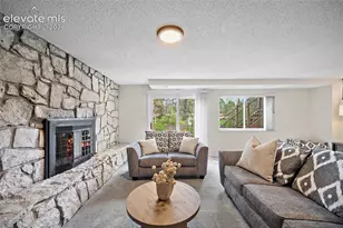 4301 Northridge Pl, Colorado Springs, CO 80918 - Photo 7