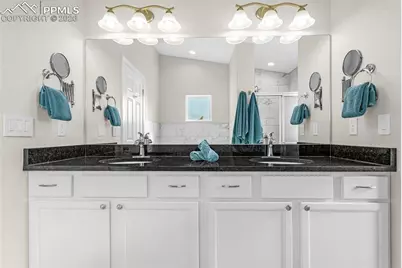 560 E Grace Avenue, Woodland Park, CO 80863 - Photo 25