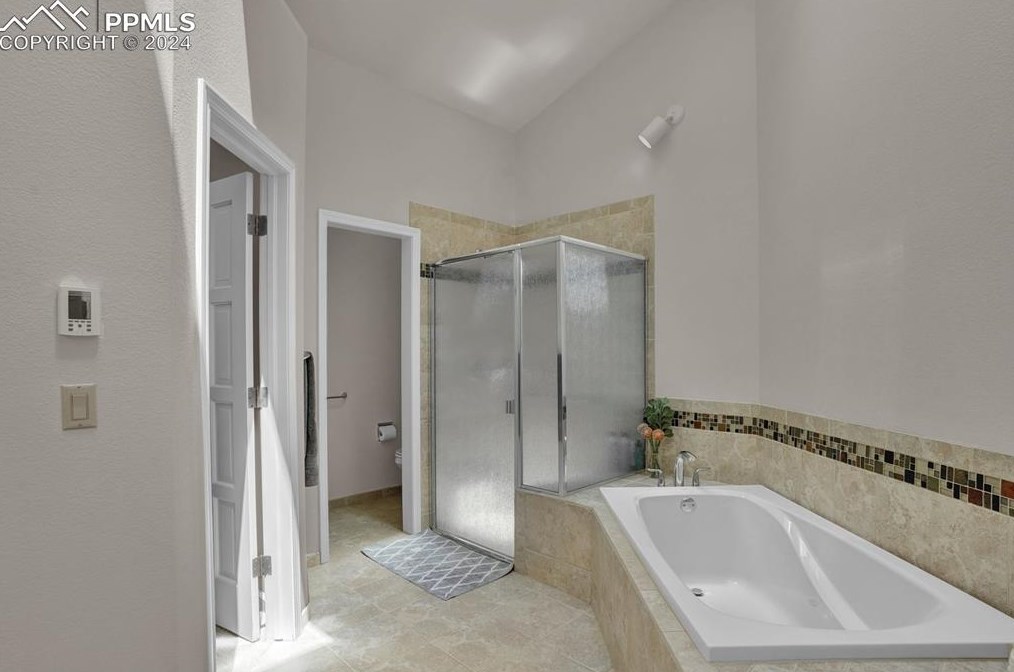 2530 Paseo Verde, Colorado Springs CO 80904-1690 exterior