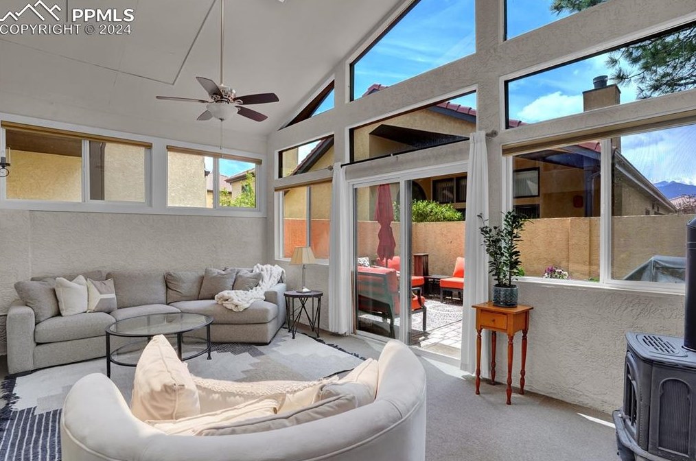 2530 Paseo Verde, Colorado Springs CO 80904-1690 exterior