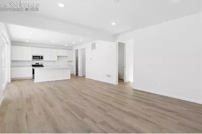 9313 Golden Buffs Drive, Colorado Springs, CO 80925 - Photo 7