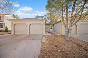 4279 Hunting Meadows Cir, Colorado Springs, CO 80916 - Photo 3