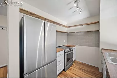 4279 Hunting Meadows Circle #5, Colorado Springs, CO 80916 - Photo 9