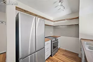 4279 Hunting Meadows Cir, Colorado Springs, CO 80916 - Photo 9