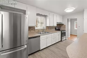 2318 E Caramillo St, Colorado Springs, CO 80909 - Photo 11