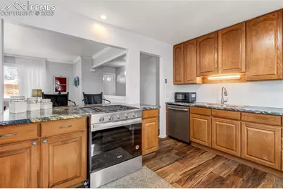 919 Dirksland Street, Colorado Springs, CO 80907 - Photo 9