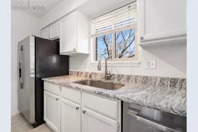 330 Mount View Lane, Colorado Springs, CO 80907 - Photo 11