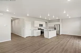 6754 Roundtail Wy, Colorado Springs, CO 80925 - Photo 3