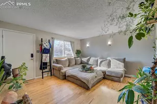 1911 Del Mar Dr, Colorado Springs, CO 80910 - Photo 29