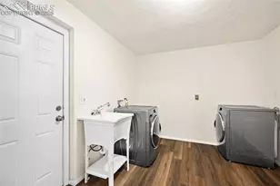 1216 Burnham St, Colorado Springs, CO 80906 - Photo 7