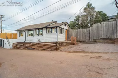 202 Oklahoma Road, Manitou Springs, CO 80829 - Photo 3