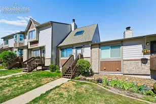 5568 Dunbar Ct, Colorado Springs, CO 80918 - Photo 3