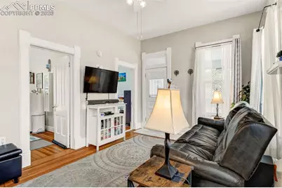 1532 W Pikes Peak Avenue, Colorado Springs, CO 80904 - Photo 5
