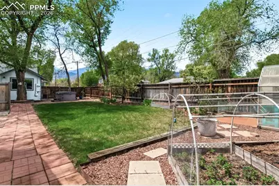 1532 W Pikes Peak Avenue, Colorado Springs, CO 80904 - Photo 27