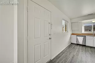 1051 Mazatlan Cir, Colorado Springs, CO 80910 - Photo 7