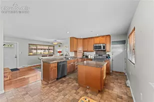 1905 Meyers Ave, Colorado Springs, CO 80909 - Photo 17