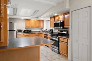 544 N Raymont Dr, Pueblo, CO 81007 - Photo 7