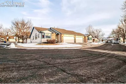 3927 Coral Point, Colorado Springs, CO 80917 - Photo 3