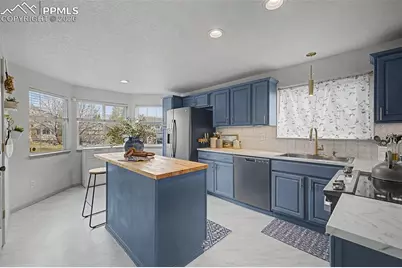 6292 Hartman Drive, Colorado Springs, CO 80923 - Photo 5