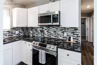 1829 N Queens Avenue, Pueblo, CO 81001 - Photo 13